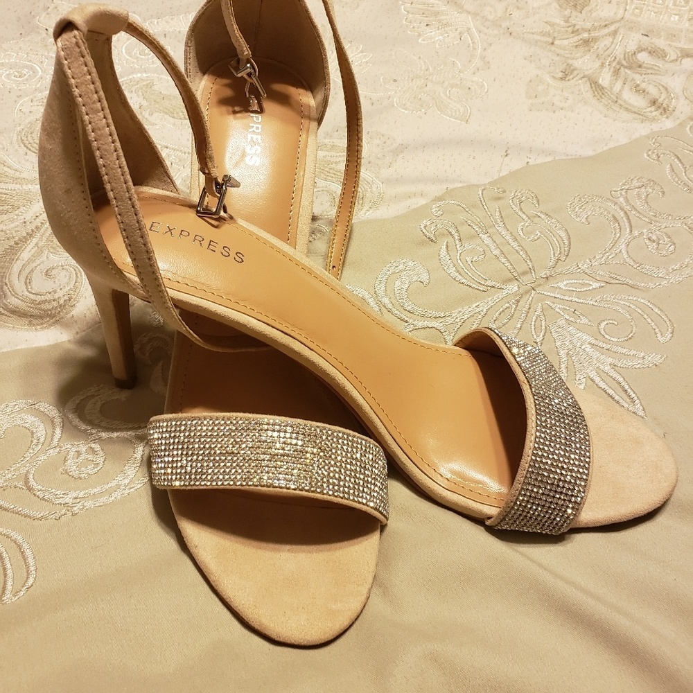 Dress heels